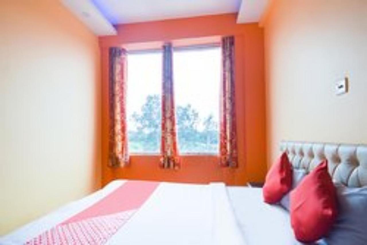 Staymaker Royal Galaxy Durgāpur Exterior foto
